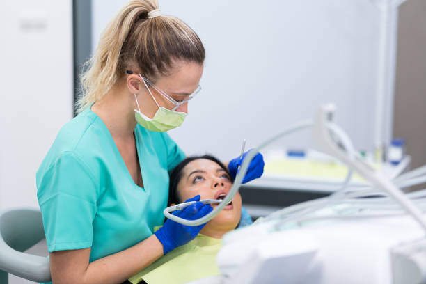 Best Pediatric Emergency Dentist in Bakersfield Country Clu, CA